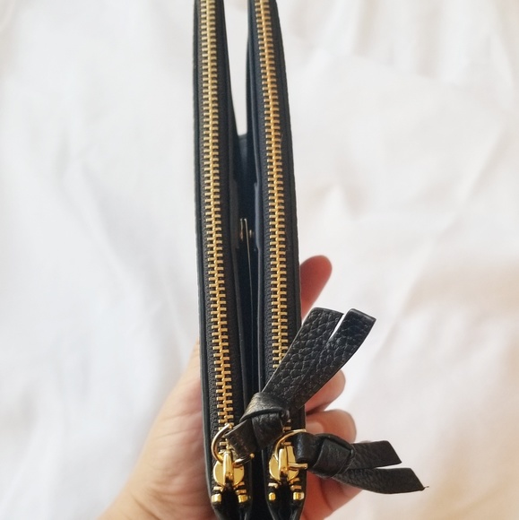 Kate spade clutch/wallet. - Picture 4 of 6